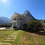 Leom - Mountain With Pool In Antalya Vila *