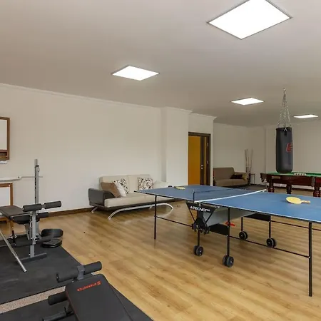 Villa Hisarçandır'da Geniş *