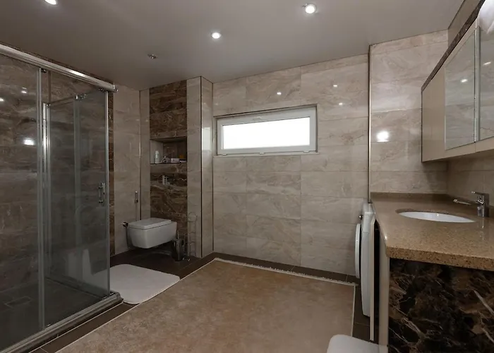 Villa Hisarçandır'da Geniş Hacisekililer