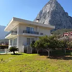 Leom - Mountain With Pool In Antalya *