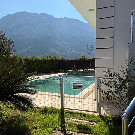Villa Leom - Mountain With Pool In Antalya *