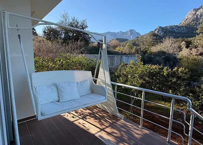 Leom - Mountain With Pool In Antalya Villa Hacisekililer